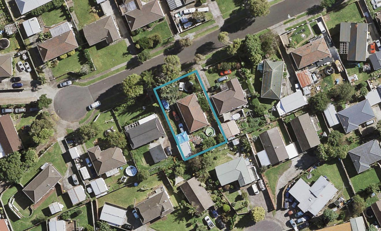 14 Benton Place, Manurewa, Auckland - Carousel 1