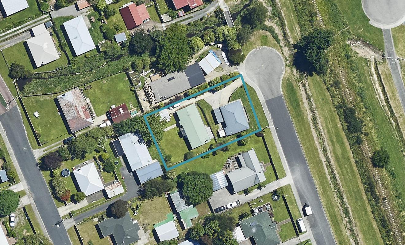 24 Neil Road, Fairy Springs, Rotorua - Carousel 1