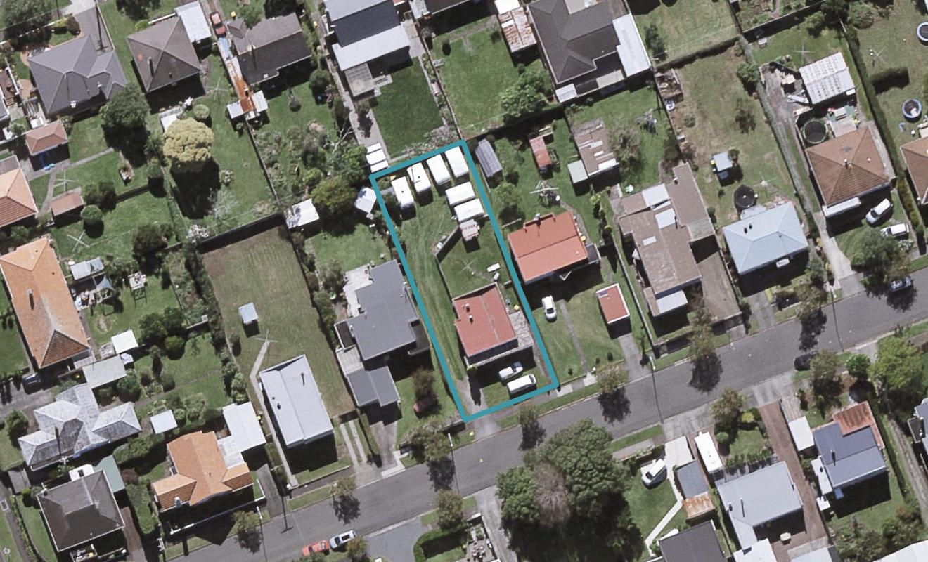 7 Cornwall Street, Brooklands, New Plymouth - Carousel 1