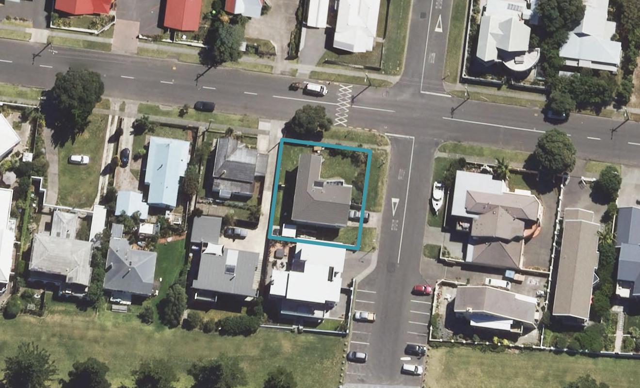 15 Roberts Road, Awapuni, Gisborne - Carousel 1