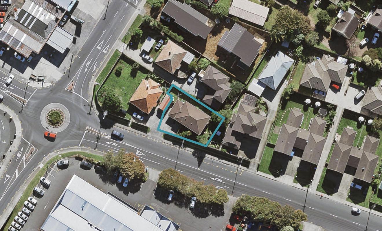 2/39 Carr Road, Mount Roskill, Auckland - Carousel 1