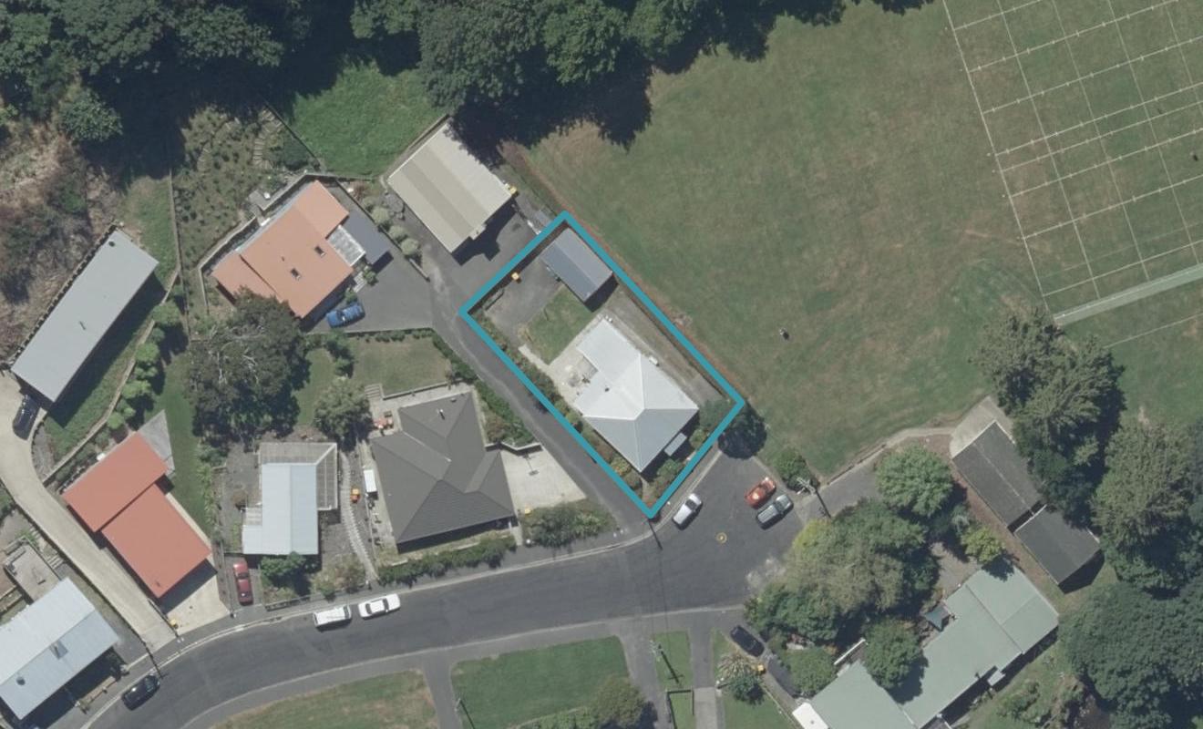 21 Afton Terrace, North East Valley, Dunedin - Carousel 1
