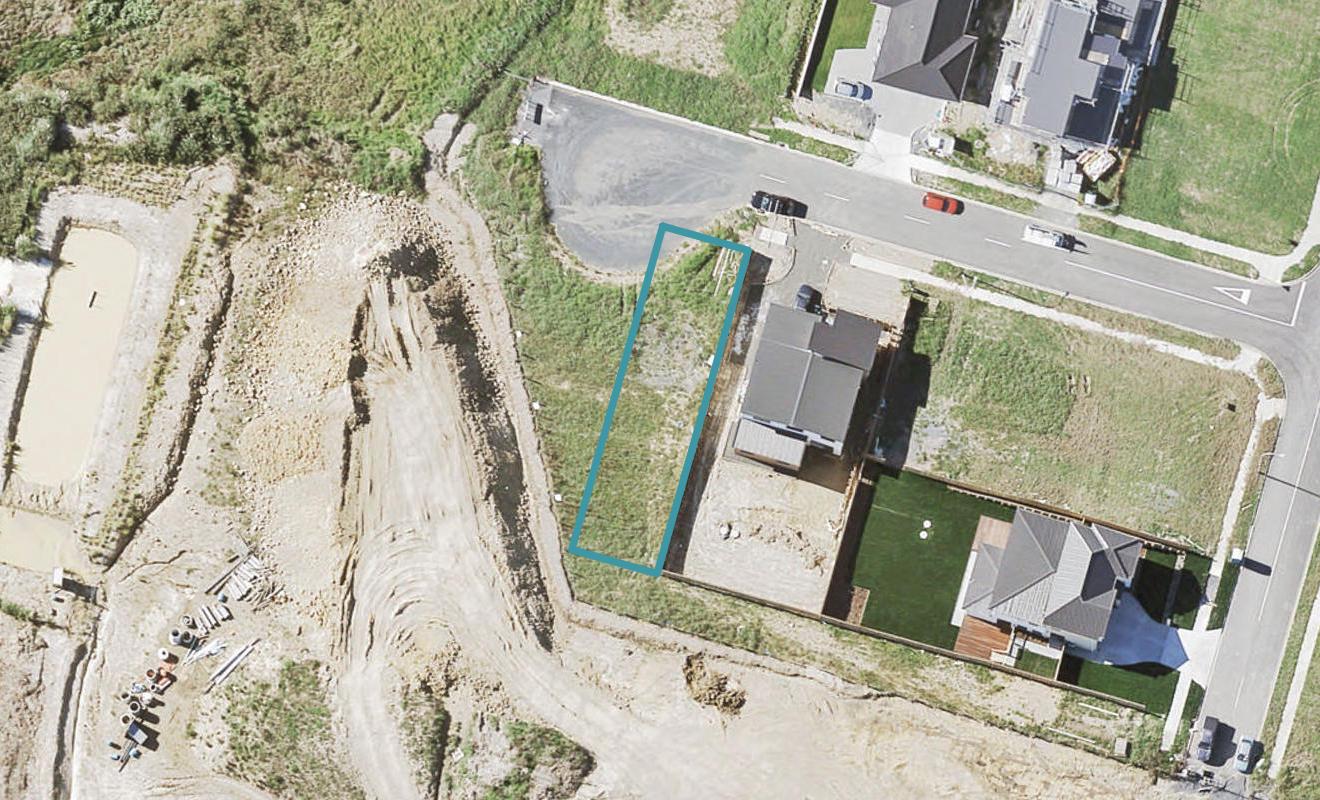 47 Seventh View Avenue, BEACHLANDS, AUCKLAND - Carousel 1