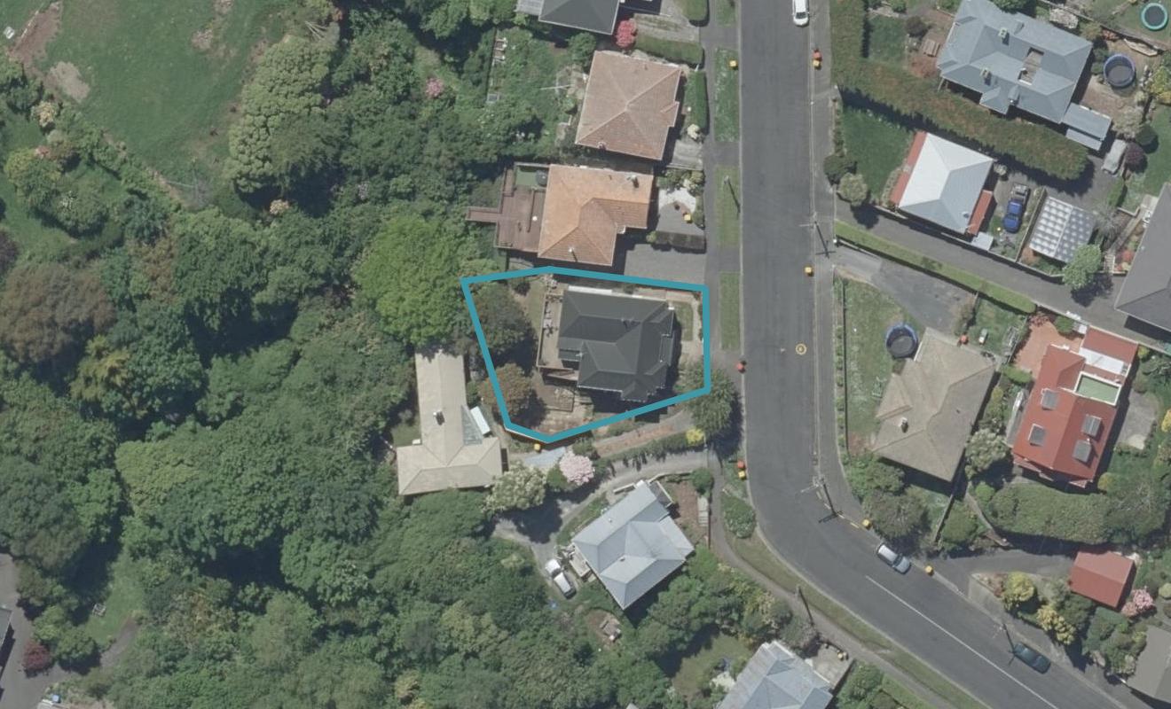 69 Preston Crescent, Belleknowes, Dunedin - Carousel 1