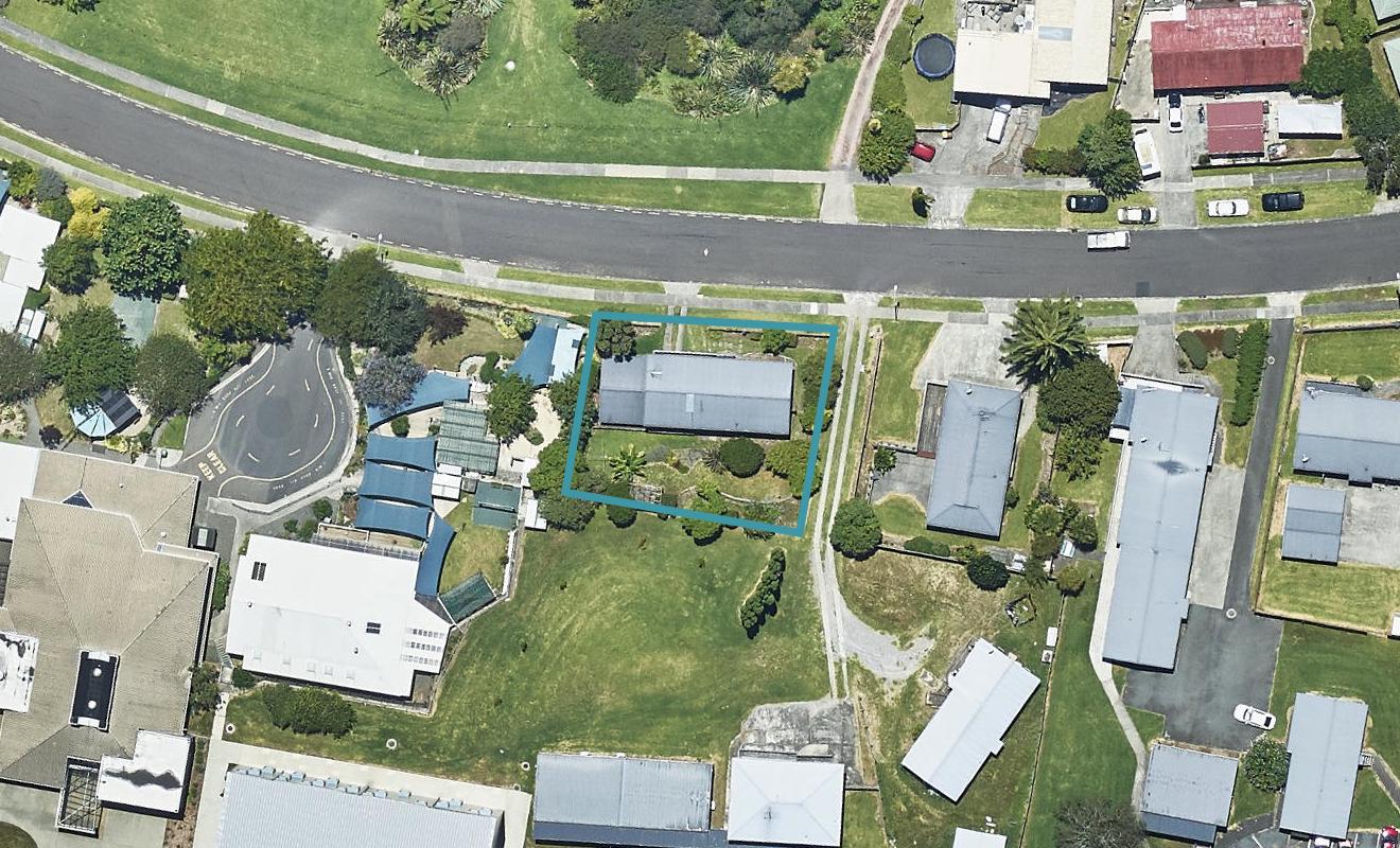 24 Lagoon Place, Poike, Tauranga - Carousel 1