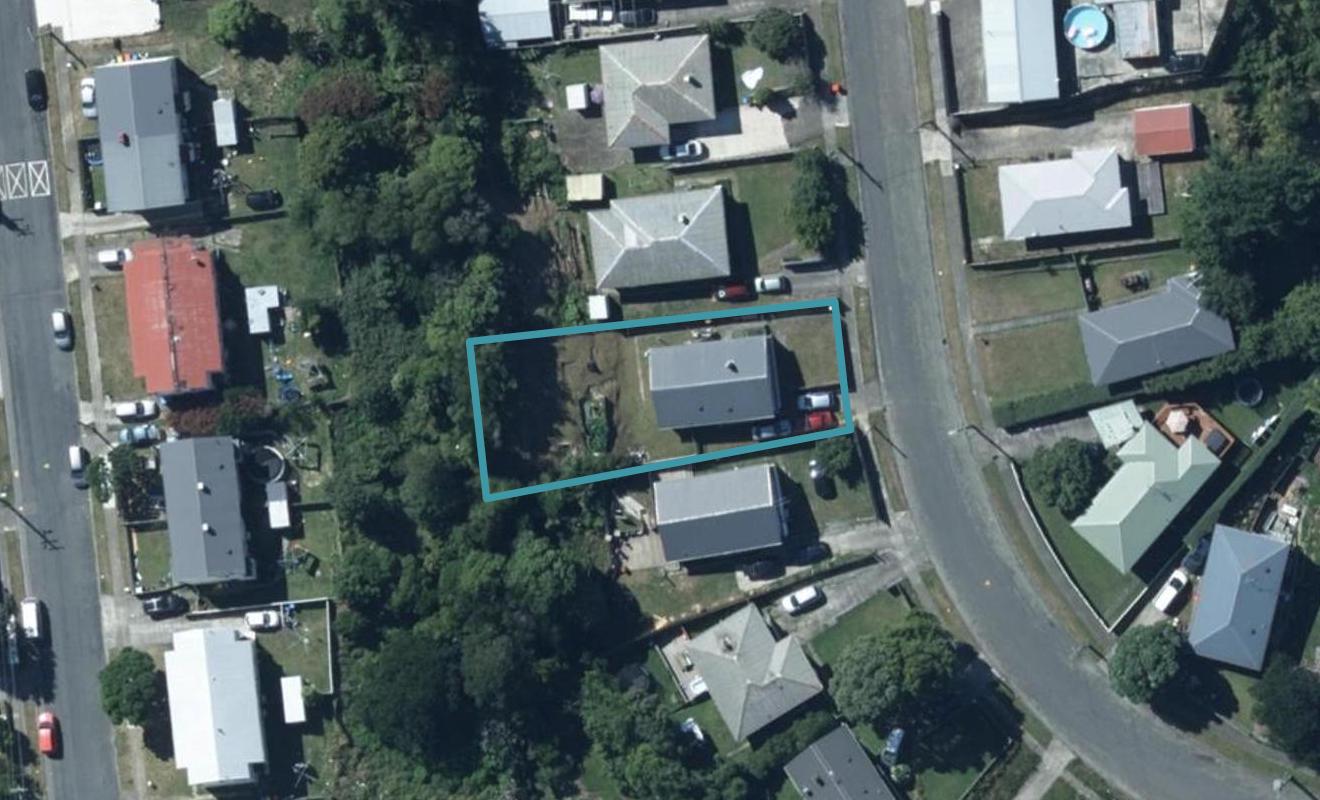 20 Swansea Street, Cannons Creek, Porirua - Carousel 1
