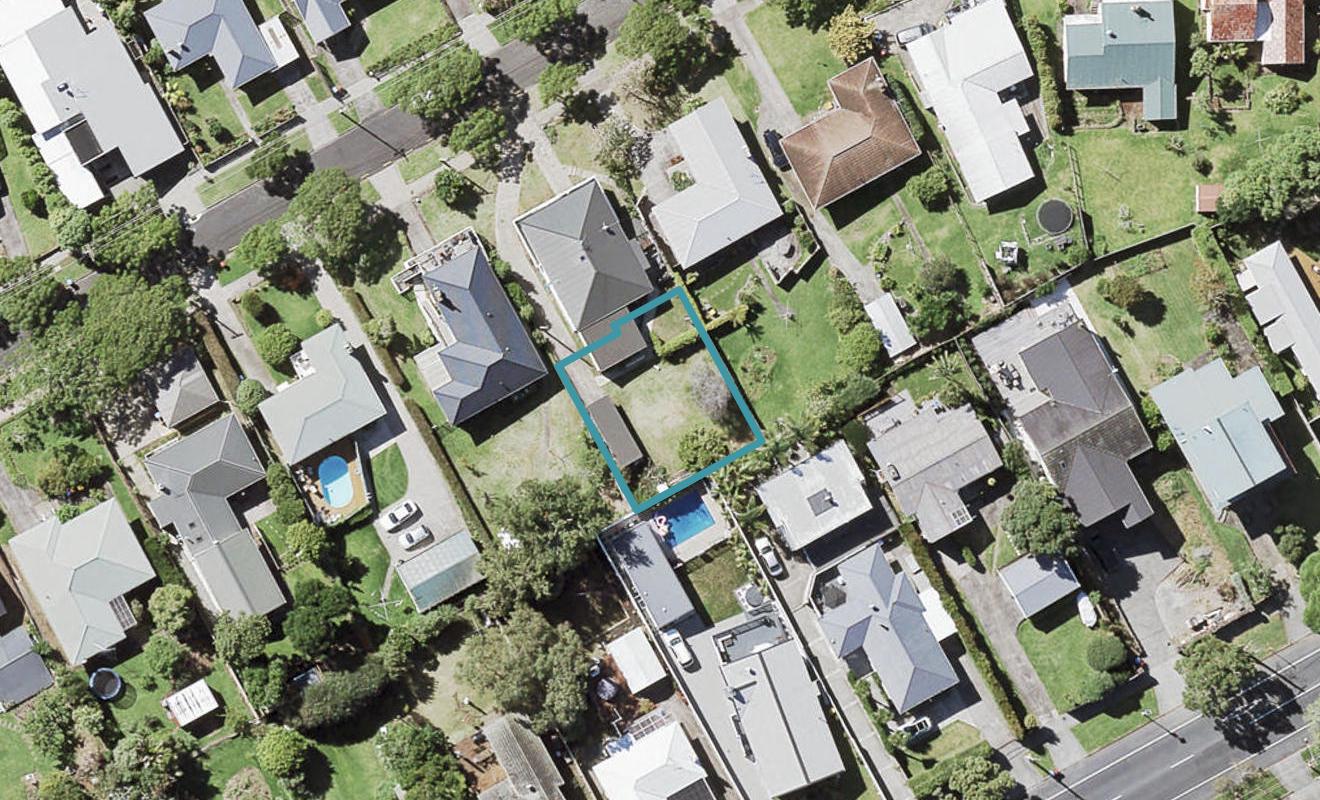 27A Aragon Avenue, Glendowie, Auckland - Carousel 1