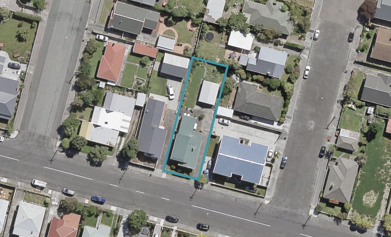 11 Central Terrace, Alicetown, Lower Hutt - Carousel 1