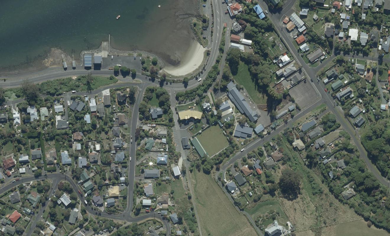 483 Portobello Road, Macandrew Bay, Dunedin - Carousel 1