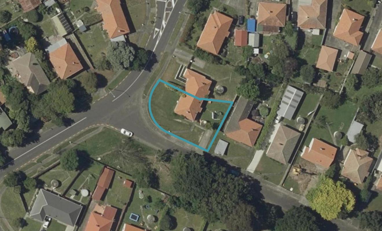 1 Wharenui Terrace, Roslyn, Palmerston North - Carousel 1