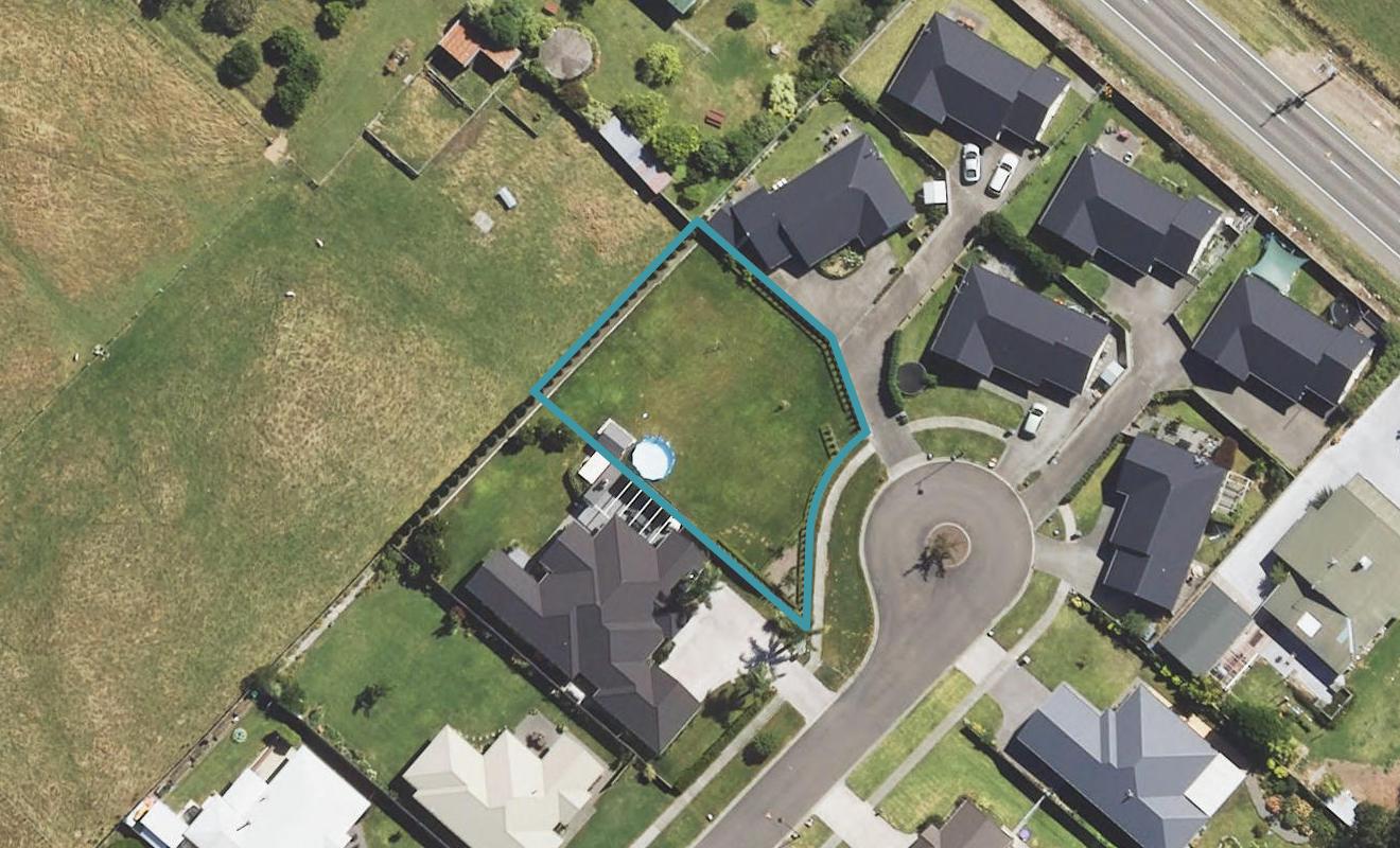 12 Silverstone Place, Lytton West, Gisborne - Carousel 1