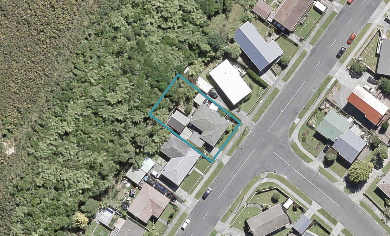 217 Major Drive, Kelson, Lower Hutt - Carousel 1