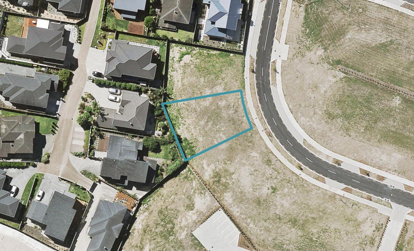 6 Hooten Place, Oteha, Auckland - Carousel 1