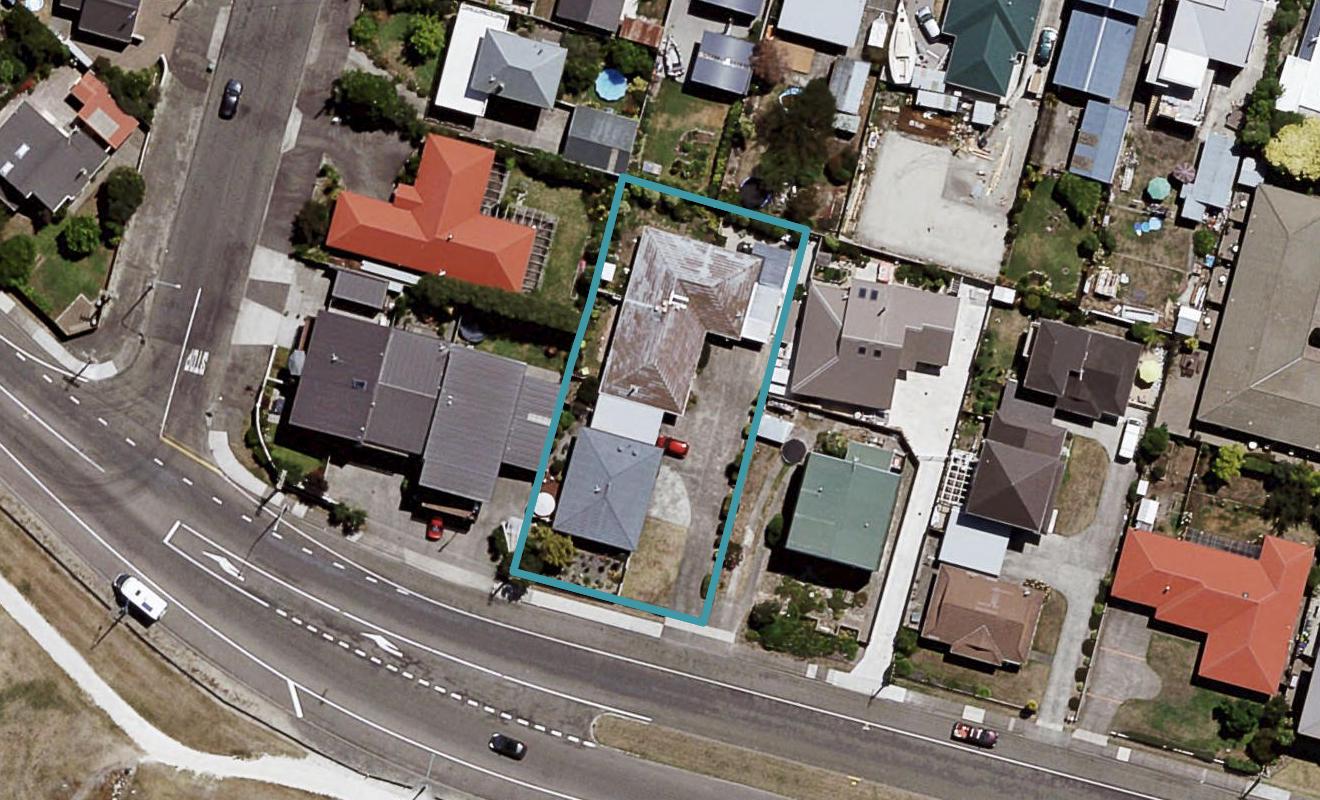 3/32 Meeanee Quay, Westshore, Napier - Carousel 1