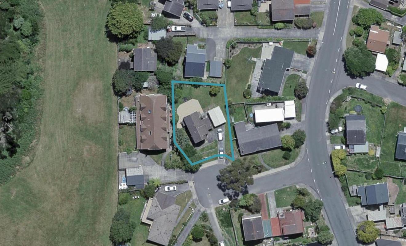 4 Orange Grove, Churton Park, Wellington - Carousel 1
