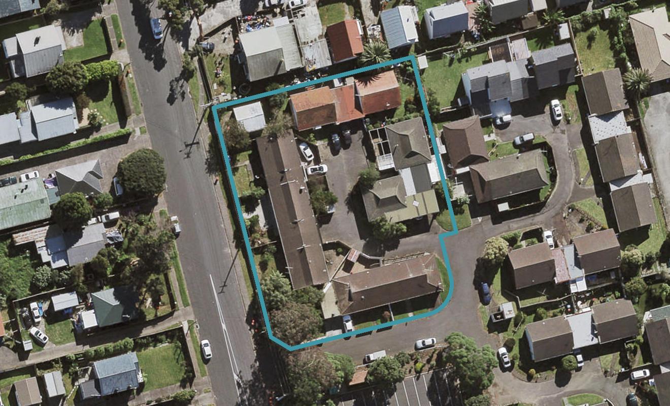 33 Avalon Court, Otahuhu, Auckland - Carousel 1