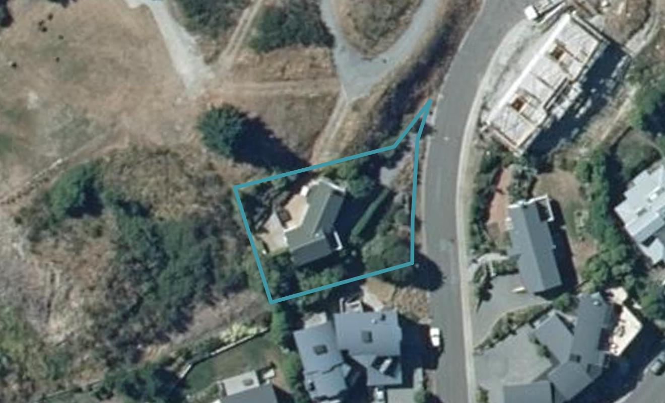 3 Matakauri Place, Fernhill, Queenstown - Carousel 1