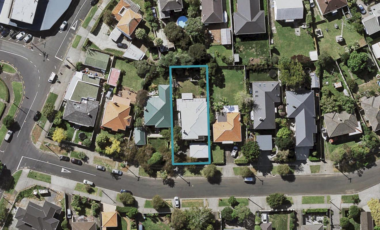 8 Harapaki Road, Meadowbank, Auckland - Carousel 1