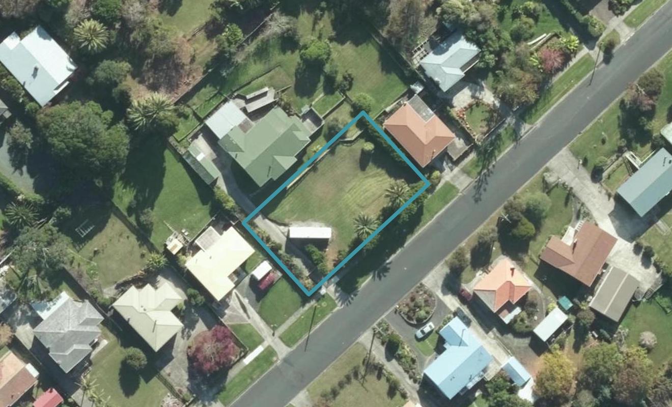 44 Ranfurly Street, Dargaville - Carousel 1