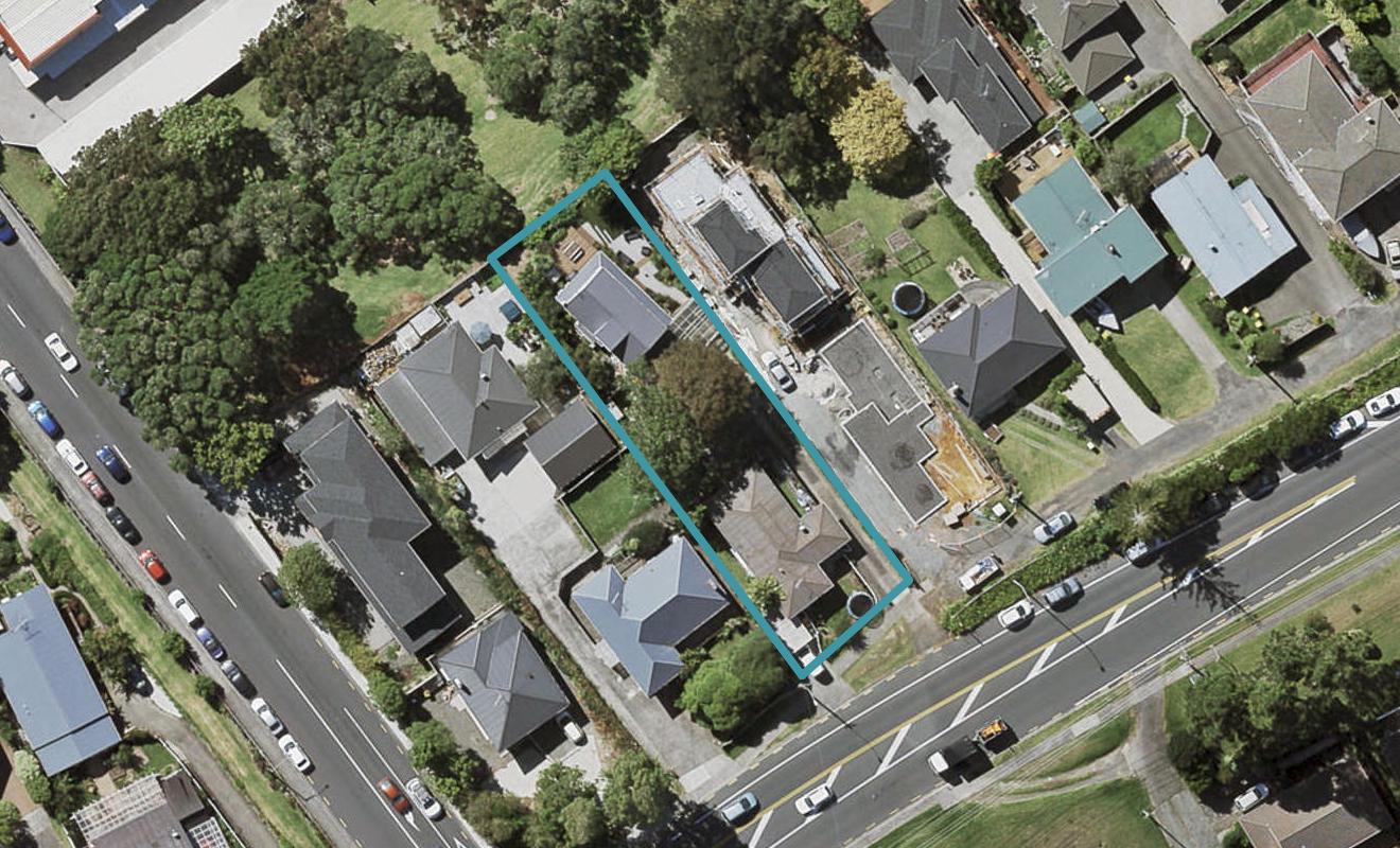 2/248 Sunset Road, Windsor Park, Auckland - Carousel 1
