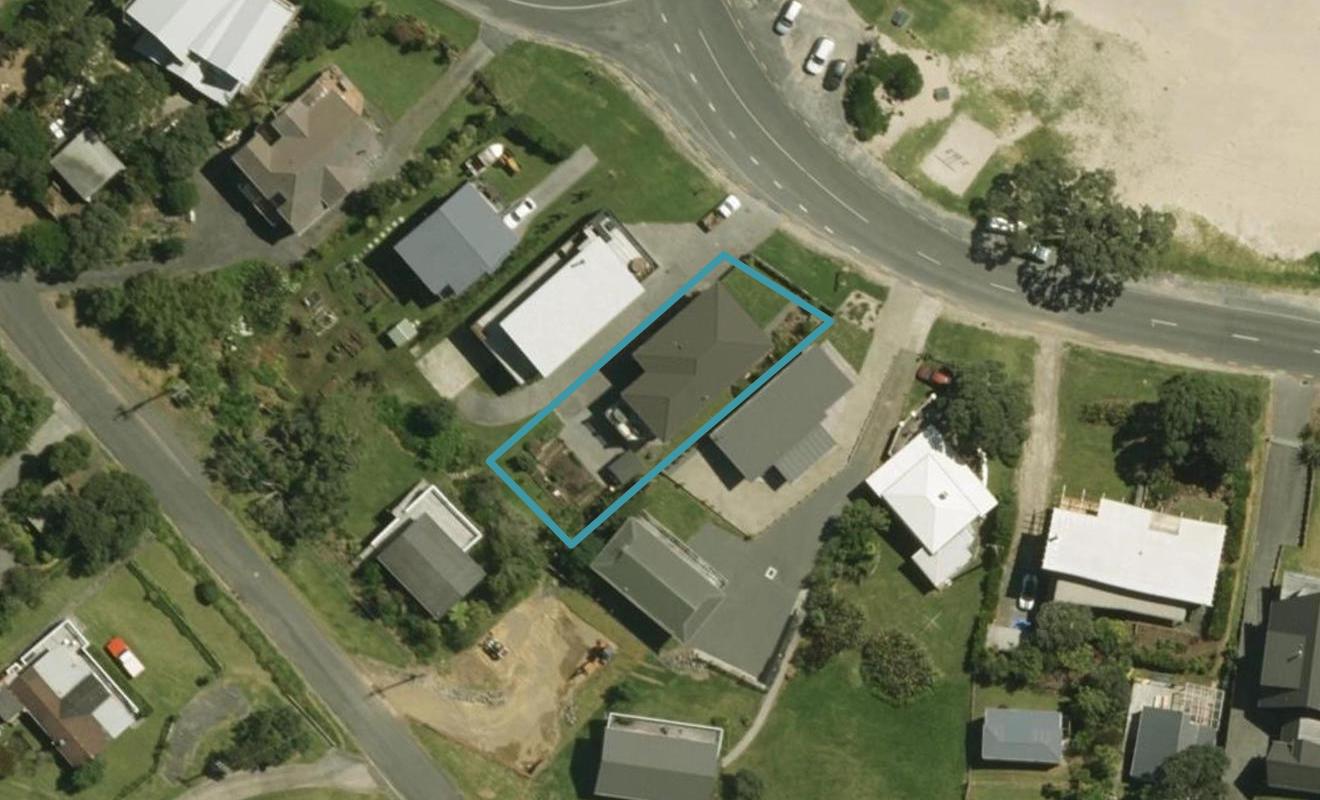 1210 Cove Road, Langs Beach, Waipu - Carousel 1