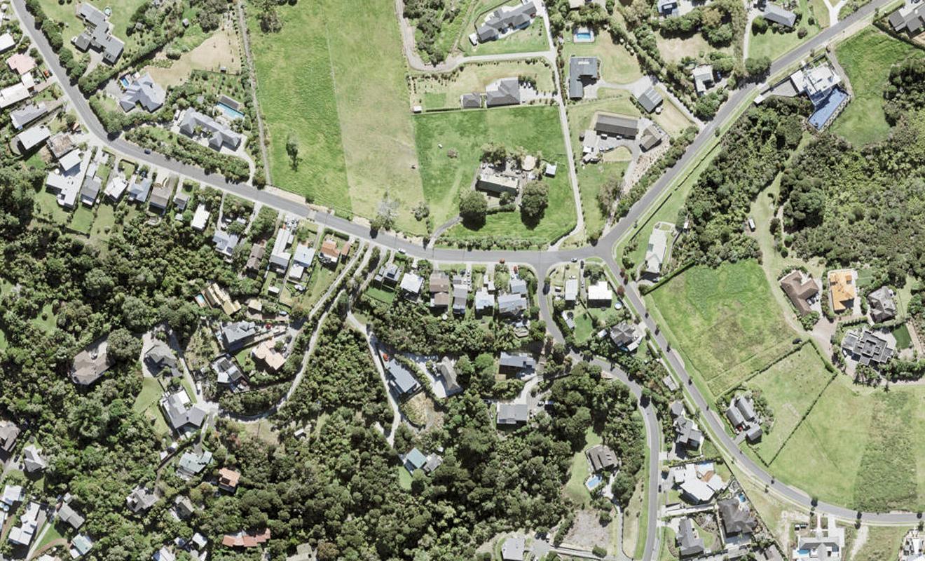 97 Roberts Road, Matakatia, Whangaparaoa - Carousel 1