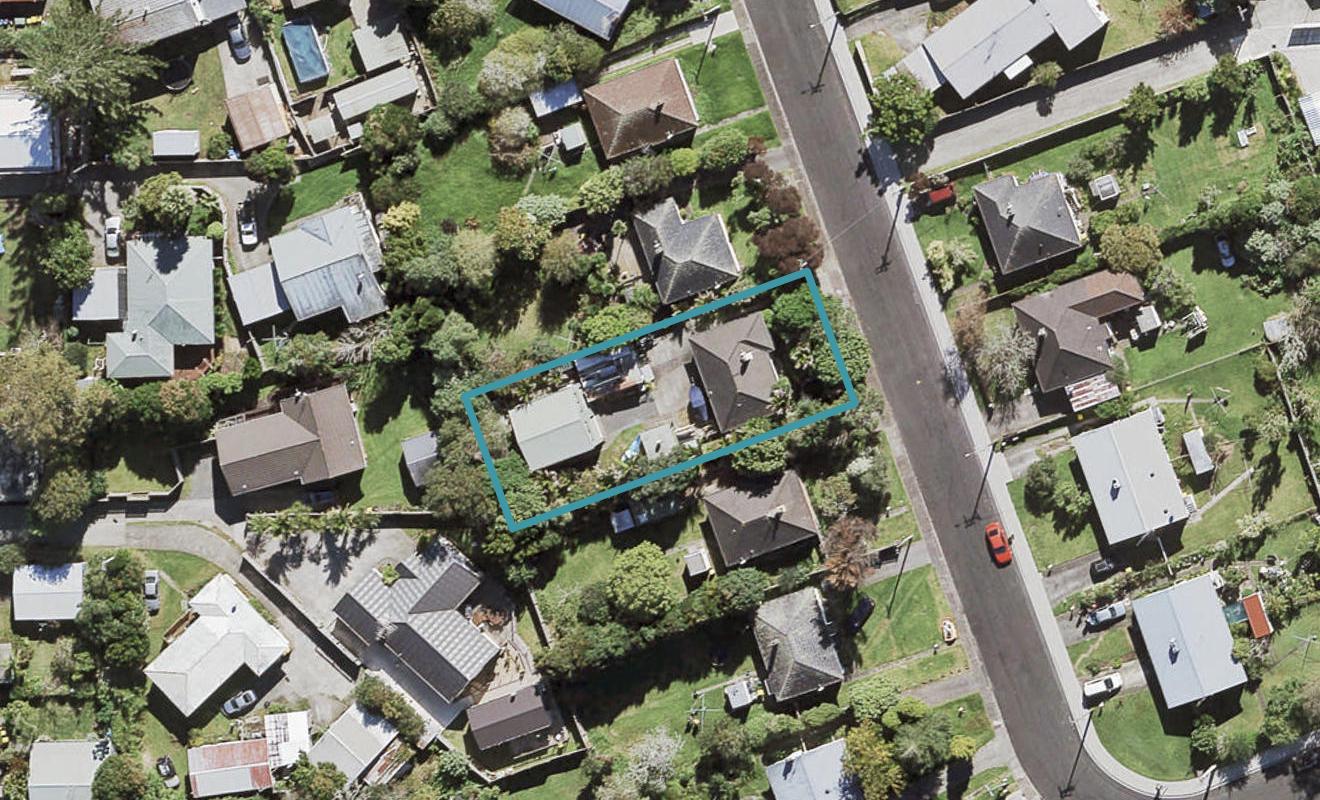 10 Chippendale Crescent, Birkdale, Auckland - Carousel 1