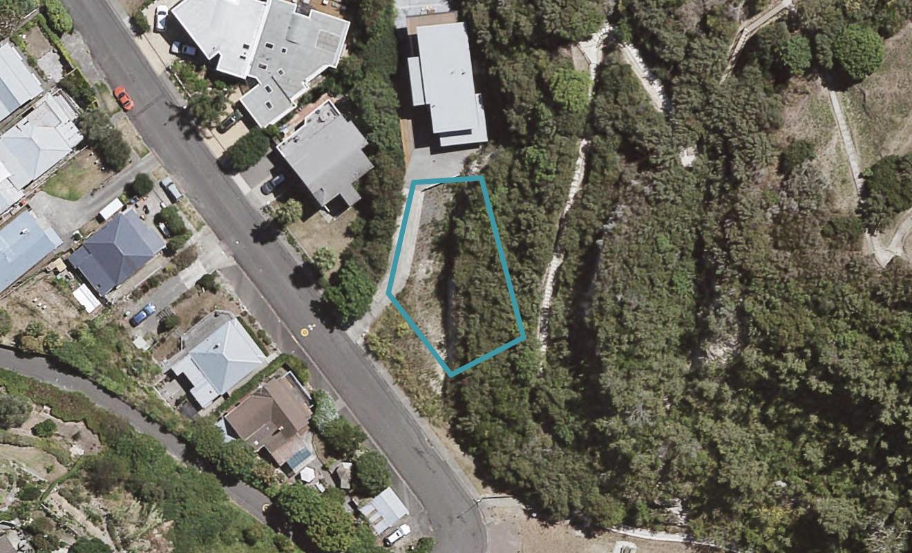 18 Hornsey Road, Bluff Hill, Napier - Carousel 1