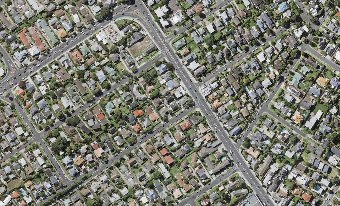 2/1 Harley Road, Takapuna, Auckland - Carousel 1