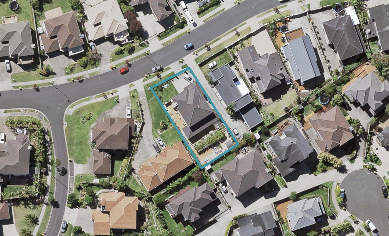 116 Killybegs Drive, Pinehill, Auckland - Carousel 1