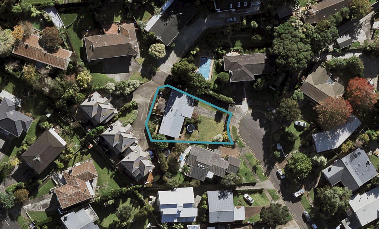 12 Hubert Henderson Place, Remuera, Auckland - Carousel 1