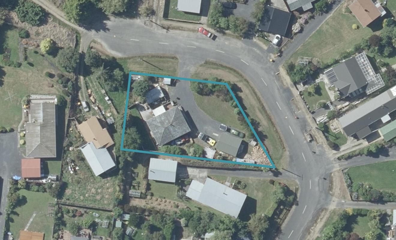 6 Hare Road, Ocean View, Dunedin - Carousel 1