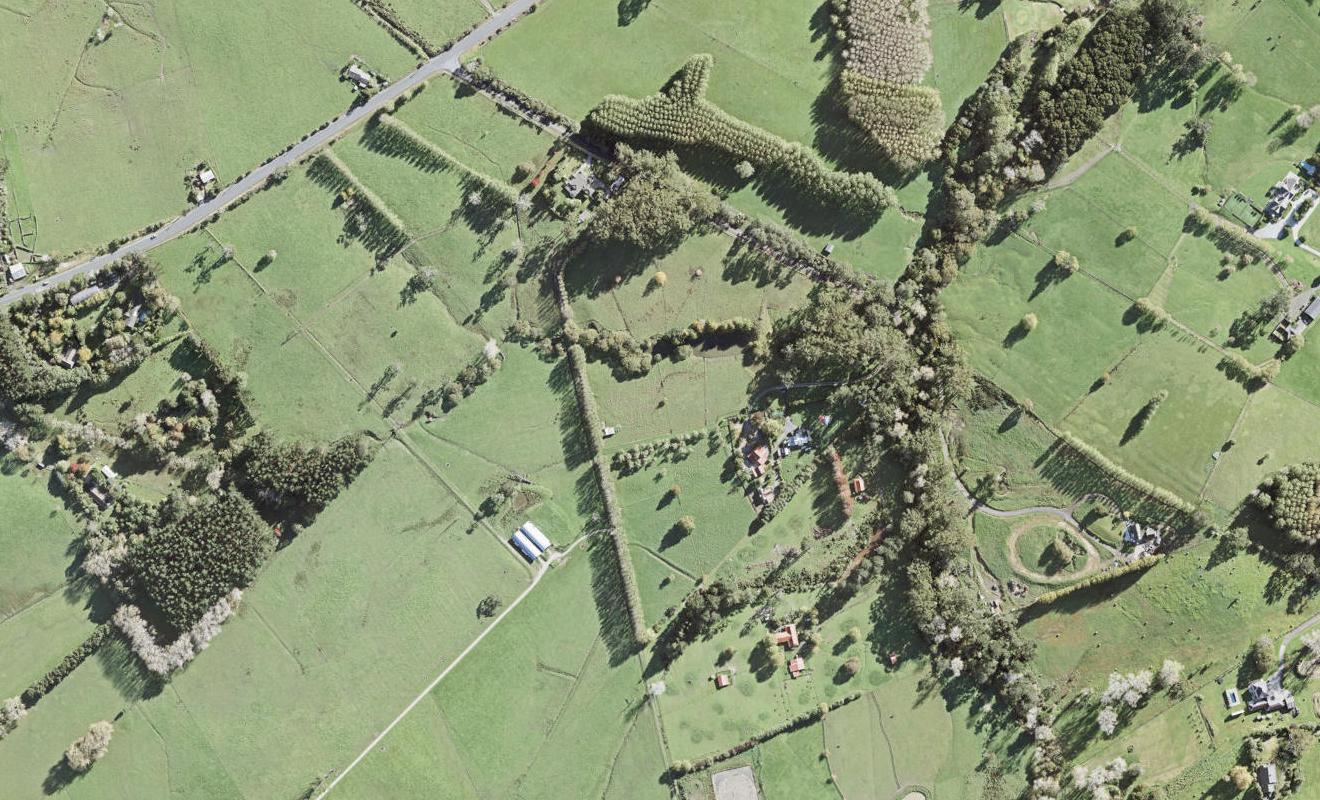 11/299 Te Taruna Drive, Wainui, Wainui - Carousel 1