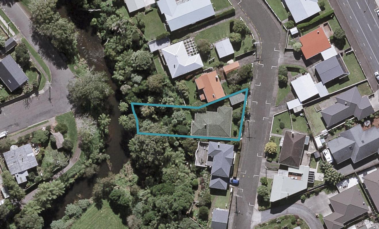 24A Baring Terrace, Strandon, New Plymouth - Carousel 1