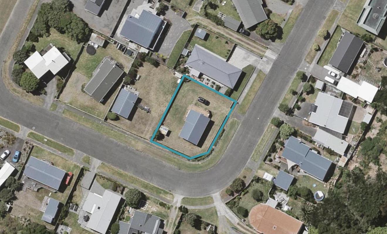 23 Scott Avenue, Otaki Beach, Otaki - Carousel 1