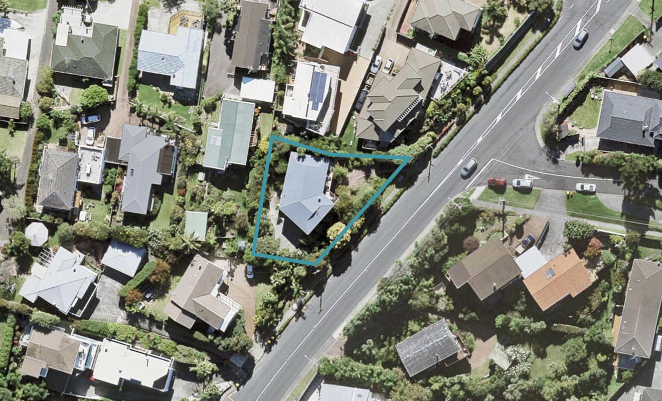 848B Beach Road, Torbay, Auckland - Carousel 1