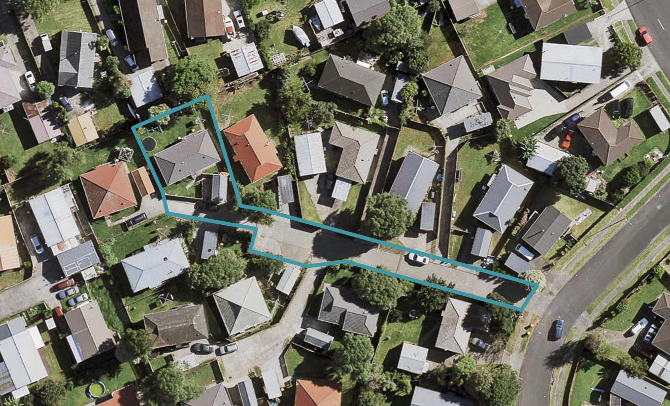 9A Dungarvon Place, Clendon Park, Auckland - Carousel 1