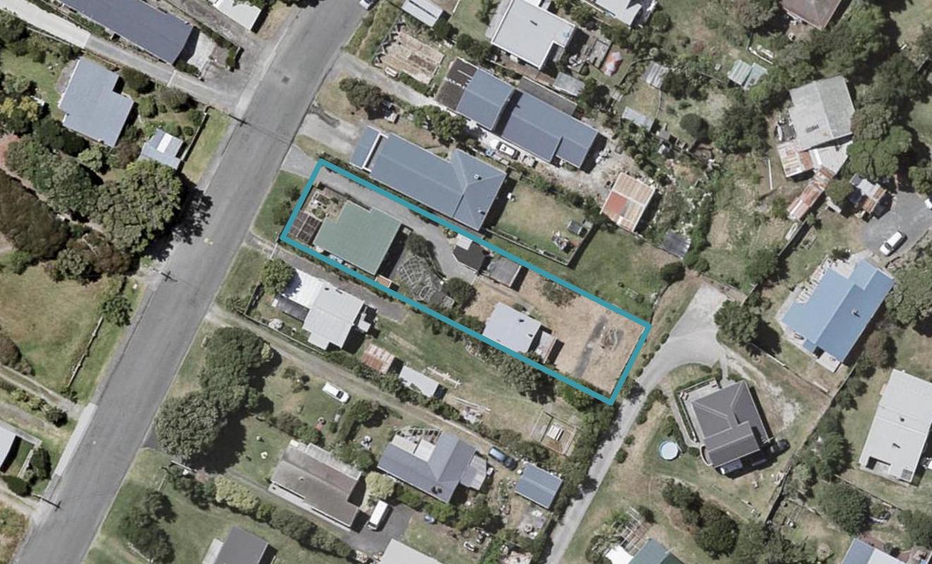 12 Babbacombe Avenue, Otaki Beach, Otaki - Carousel 1