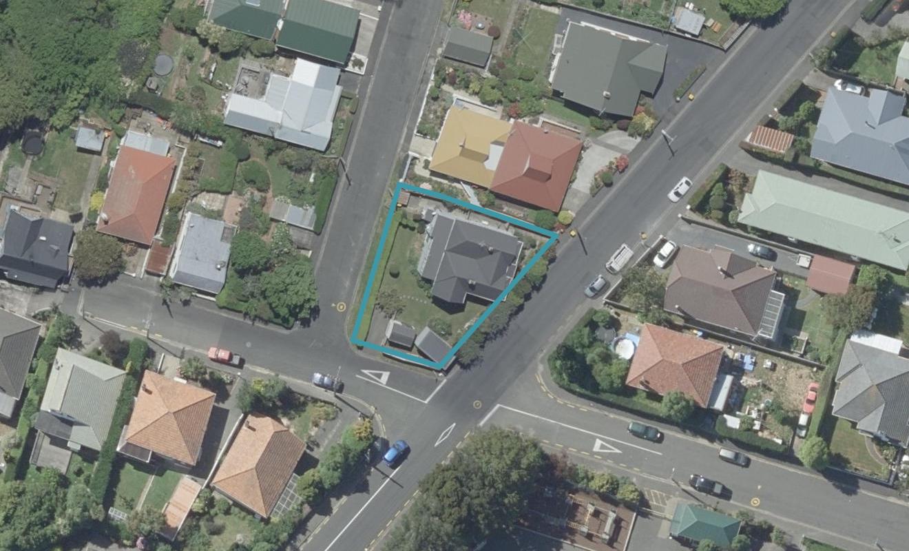 196 Kenmure Road, Kenmure, Dunedin - Carousel 1
