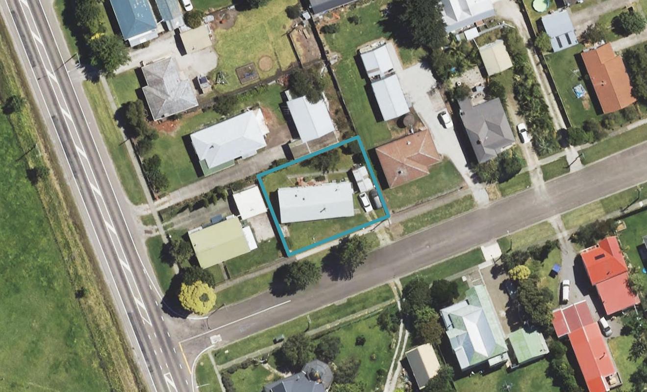 2 Duke Street, Tamarau, Gisborne - Carousel 1