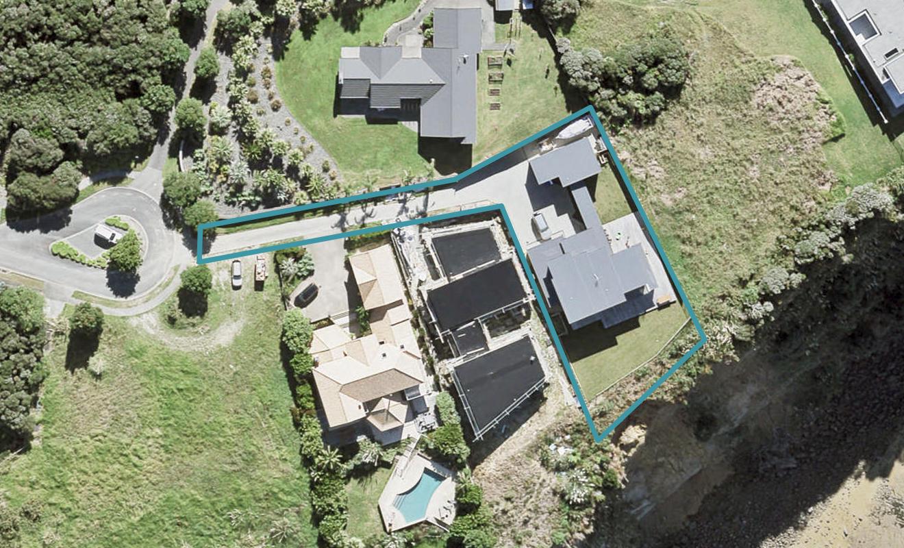 82 Beauvoir Avenue, Matakatia, Whangaparaoa - Carousel 1