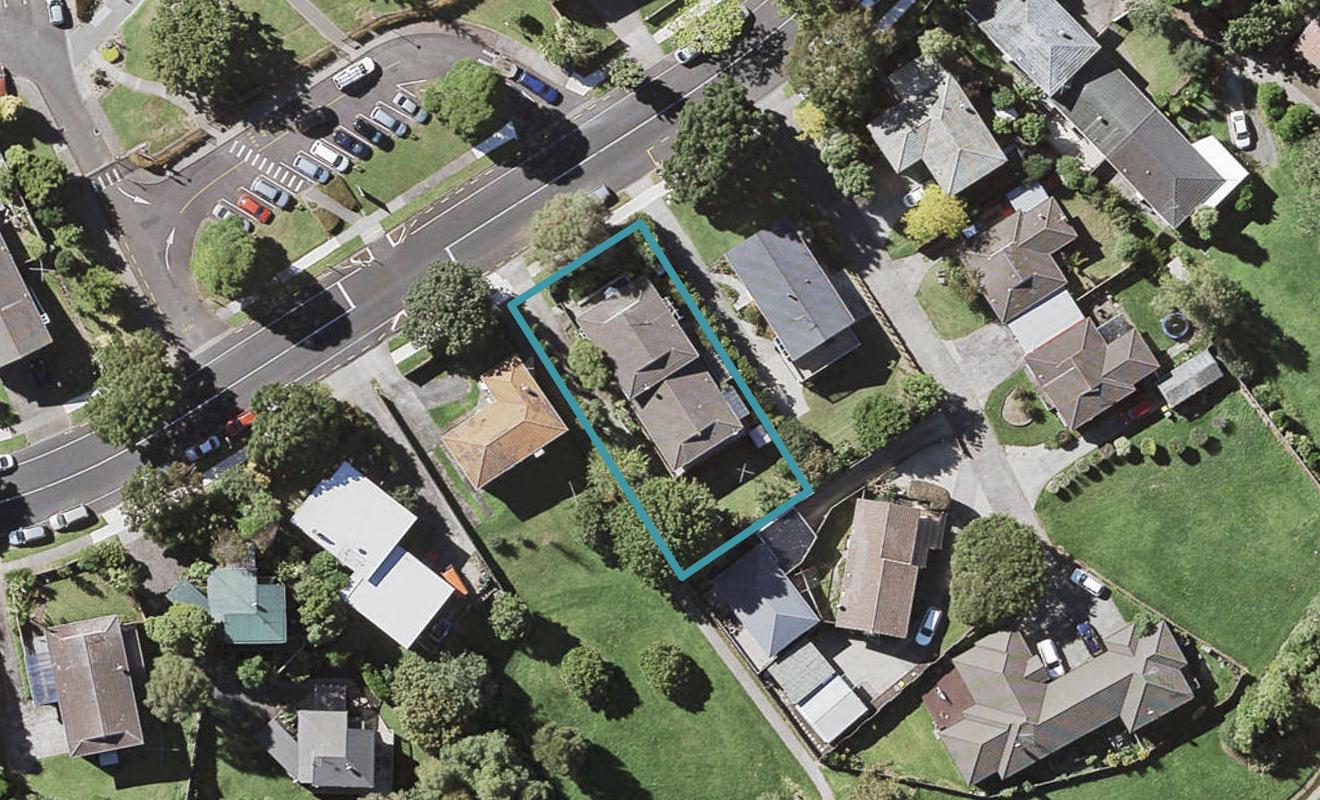 1/58 Mirrabooka Avenue, Botany Downs, Auckland - Carousel 1