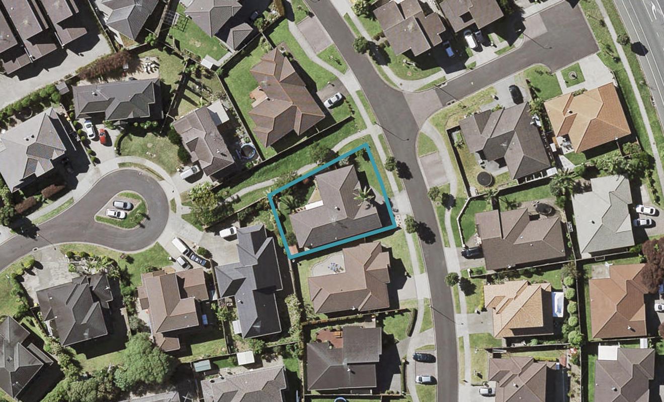 16 Skelligs Drive, Flat Bush, Auckland - Carousel 1
