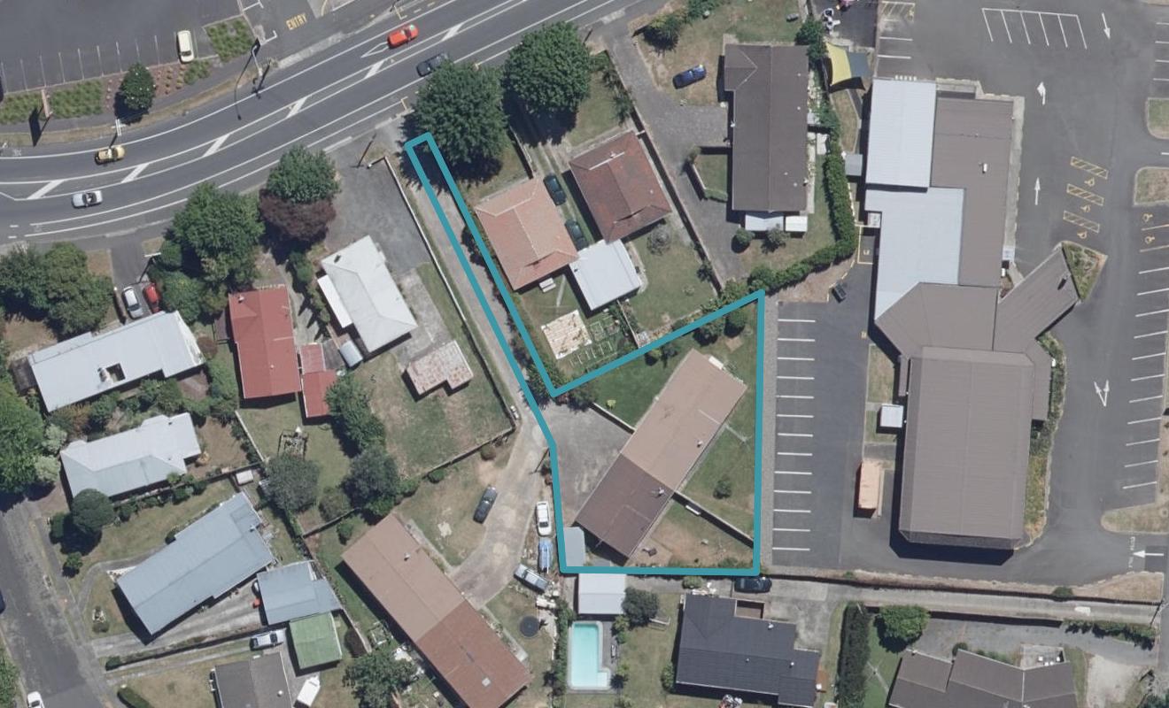 270 Clyde Street, Hamilton East, Hamilton - Carousel 1