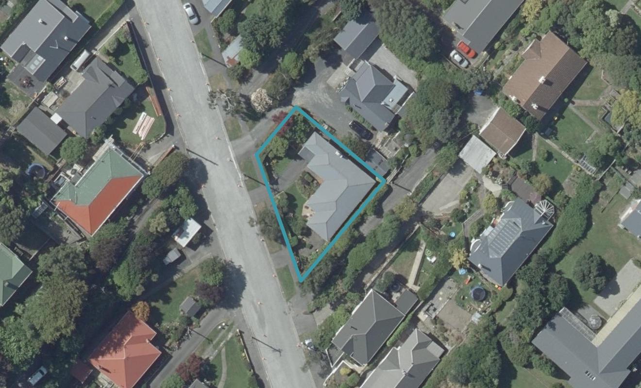 43 Bayfield Road, Andersons Bay, Dunedin - Carousel 1