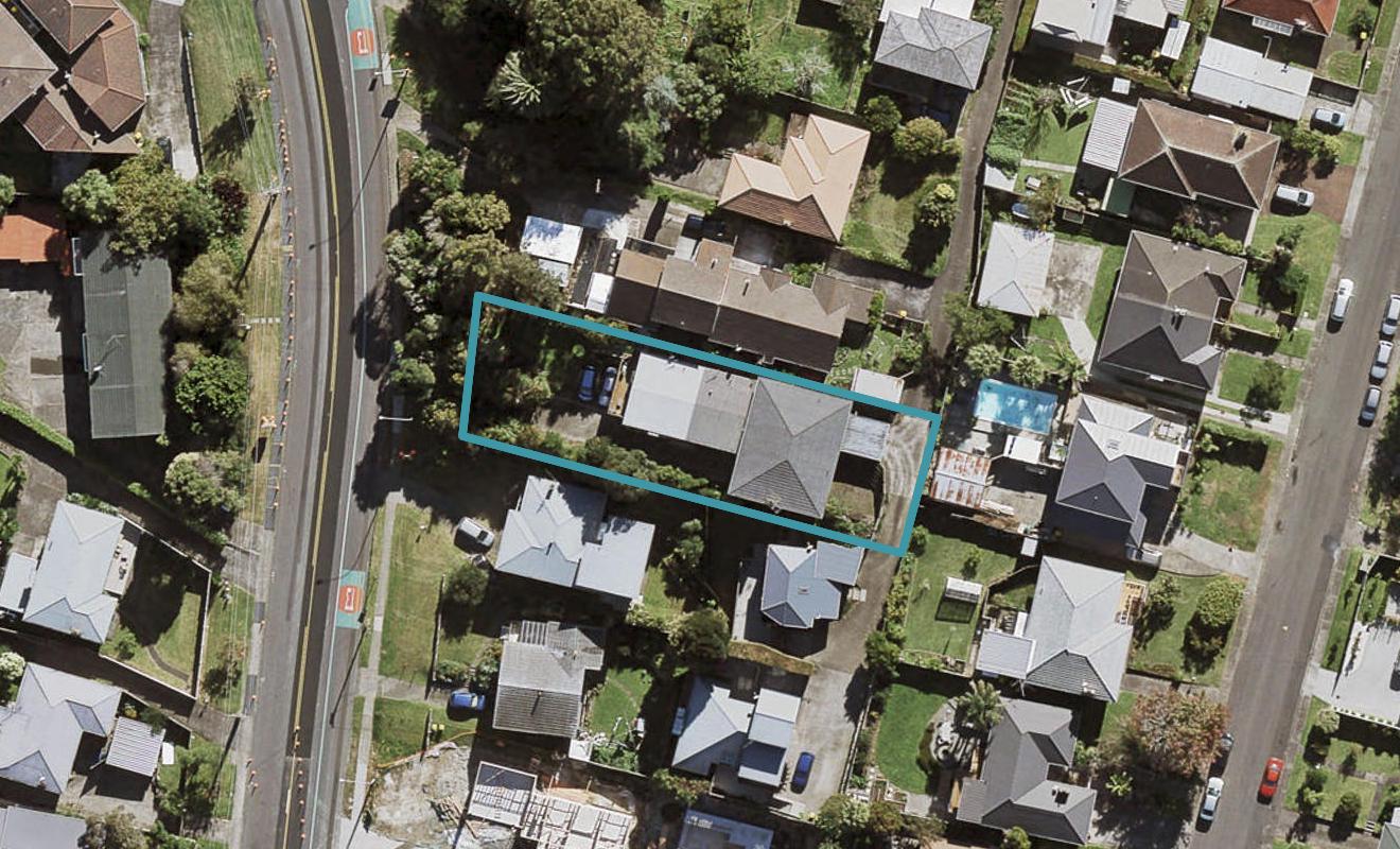 1/89 Lake Road, Northcote, Auckland - Carousel 1
