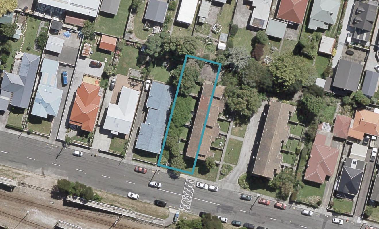 51 Wakefield Street, Alicetown, Lower Hutt - Carousel 1