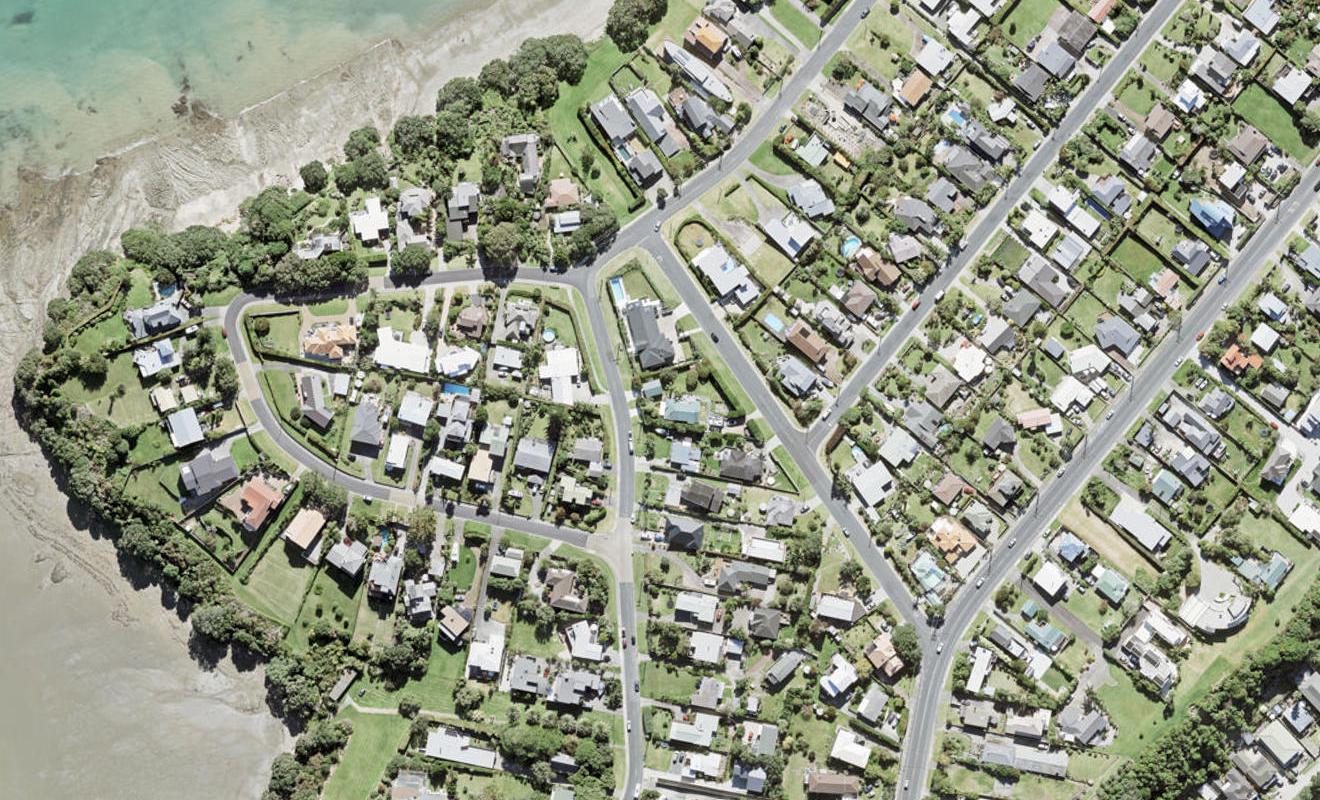 45 Tindalls Bay Road, Tindalls Beach, Whangaparaoa - Carousel 1