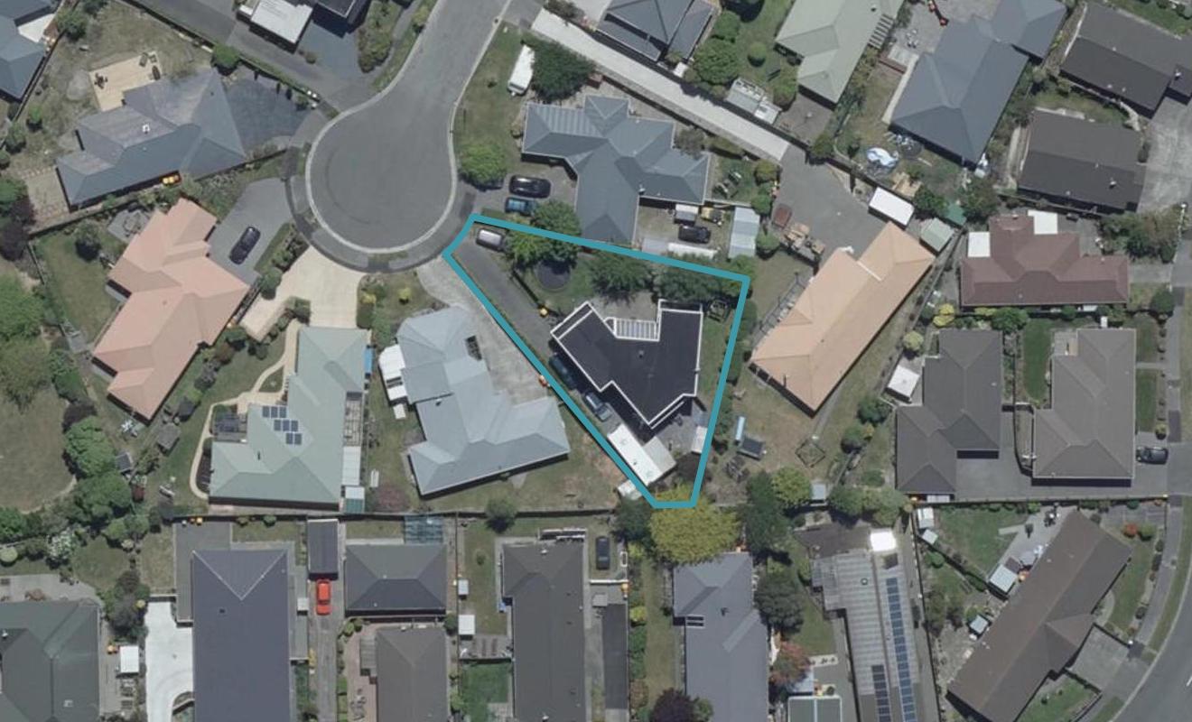 7 Parkwood Place, Parklands, Christchurch - Carousel 1