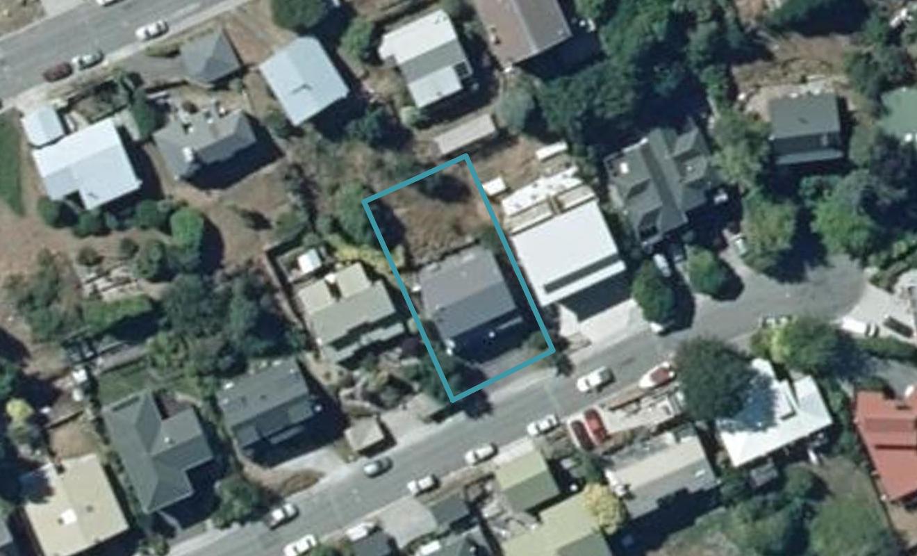 8 Cameron Place, Fernhill, Queenstown - Carousel 1